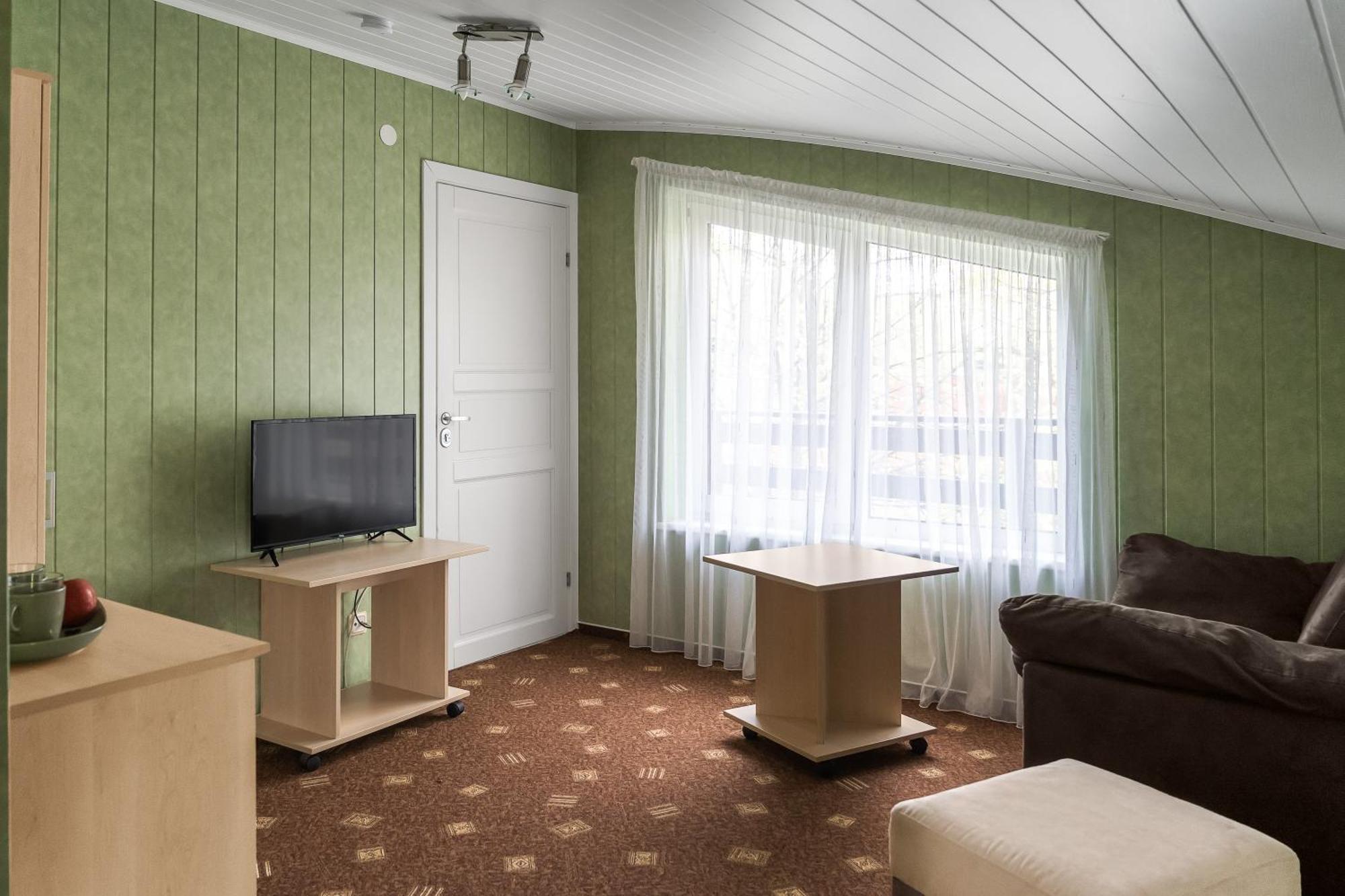 Ema Hotel Паланга Екстериор снимка